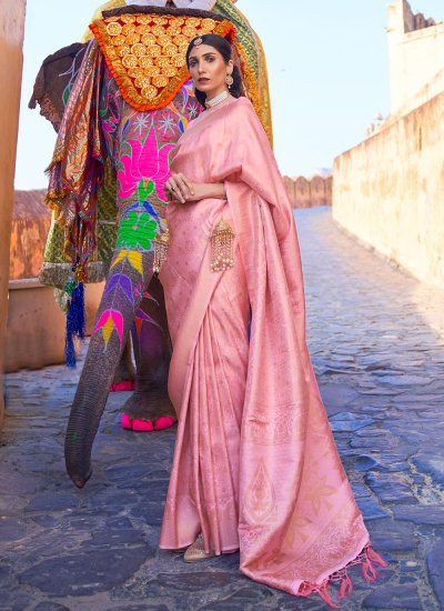 Lively Weaving Handloom silk Pink Classic Saree