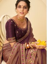 Magnetic Faux Chiffon Brown Classic Saree
