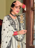 Majesty Faux Georgette Embroidered Designer Pakistani Salwar Suit