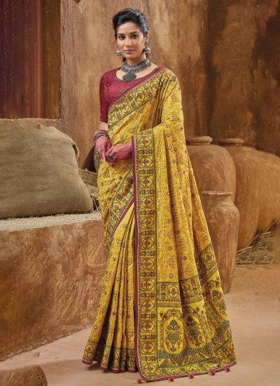 Mesmerizing Embroidered Banarasi Silk Yellow Saree