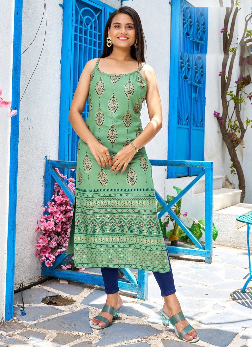 Modern shop kurti dress