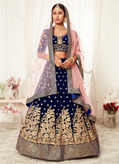 Best Websites for Bollywood Replica Outfits for Brides-to-be