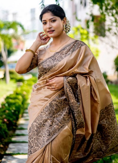 Modish Beige Handloom silk Classic Saree