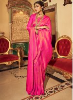 Outstanding Weaving Pink Handloom silk Classic Saree