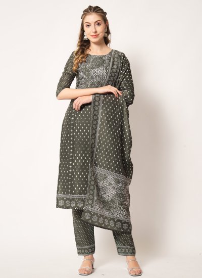 Pant Style Suit Embroidered Muslin in Green