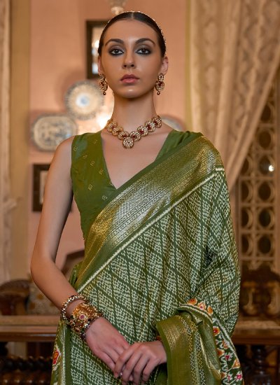 
                            Patola Silk  Printed Classic Saree in Sea Green