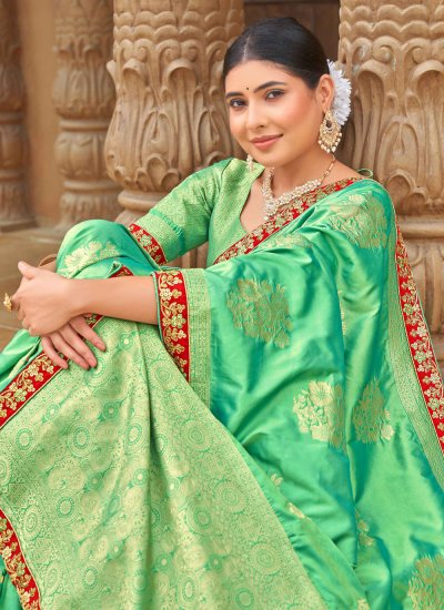 
                            Peppy Weaving Green Classic Saree