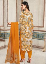 Phenomenal Punjabi Suit For Casual