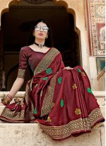 Phenomenal Weaving Festival Designer Traditional Saree