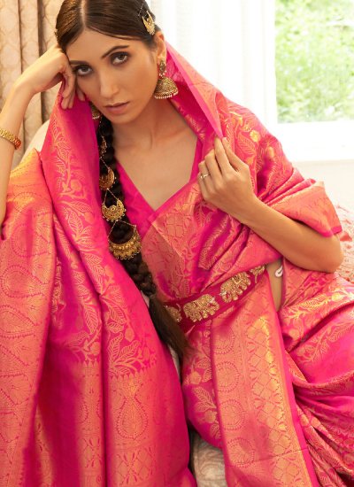 
                            Pink Handloom silk Weaving Traditional Designer Saree
