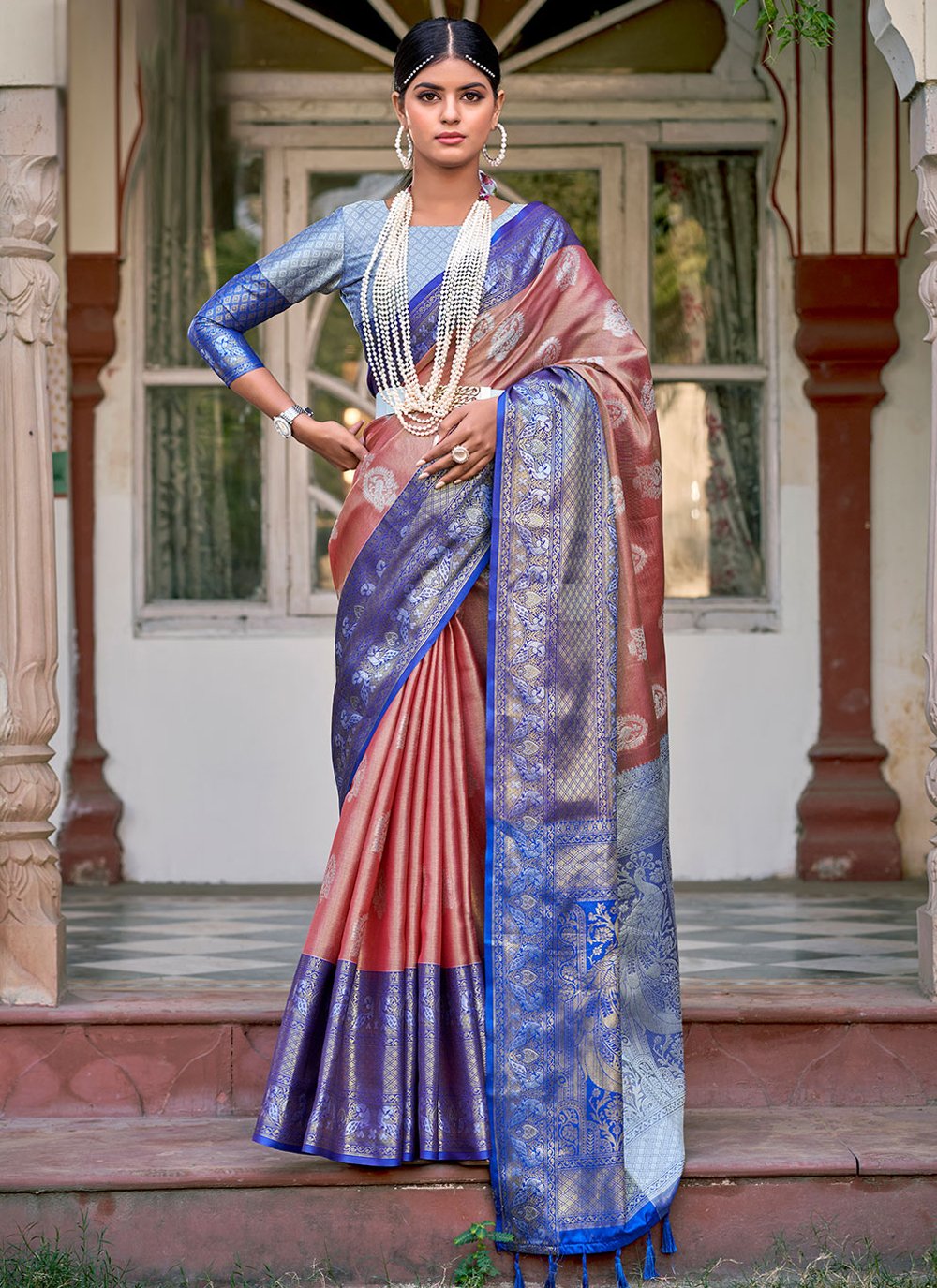 Peach Woven Art Silk Handloom Saree With Blouse 4681SR03