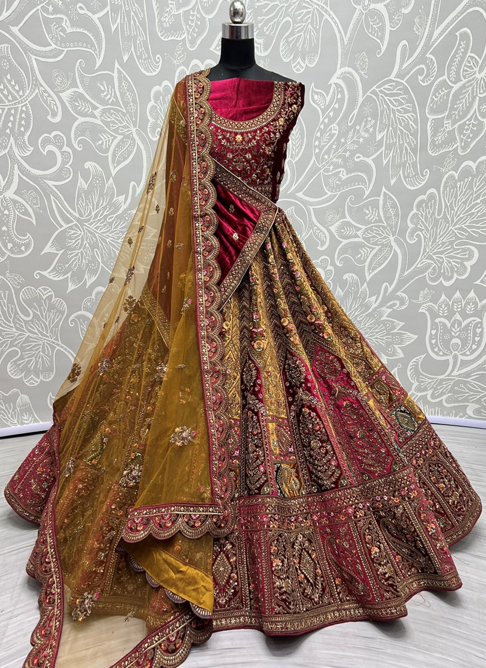 Buy Latest Designer Lehenga Choli Online, Ghagra Choli Online – Indian Rani