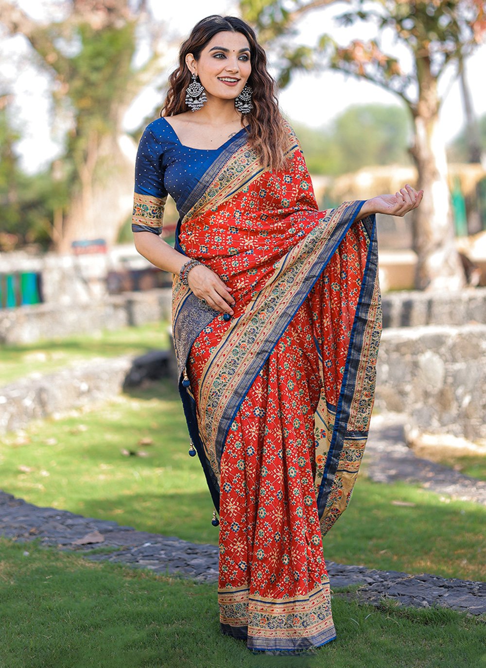 Blue, black& Red Combination Muslin Silk Saree w/ Stitched Blouse, Hip Belt  #47599 | Buy Online @ DesiClik.com, USA