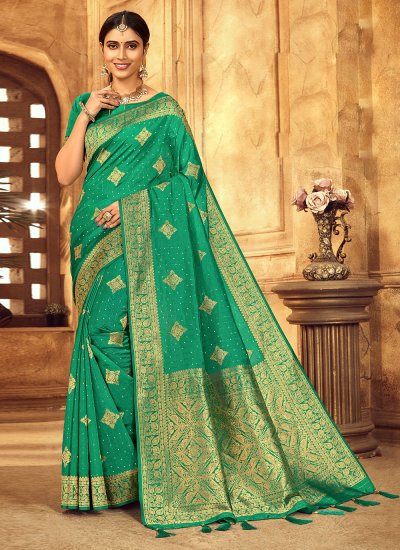 Ravishing Silk Traditional Designer Saree