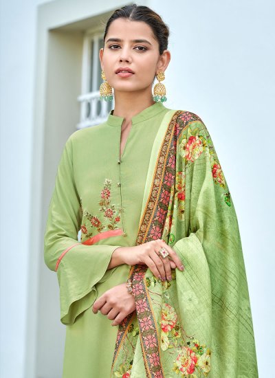 Rayon Pakistani Salwar Kameez in Green
