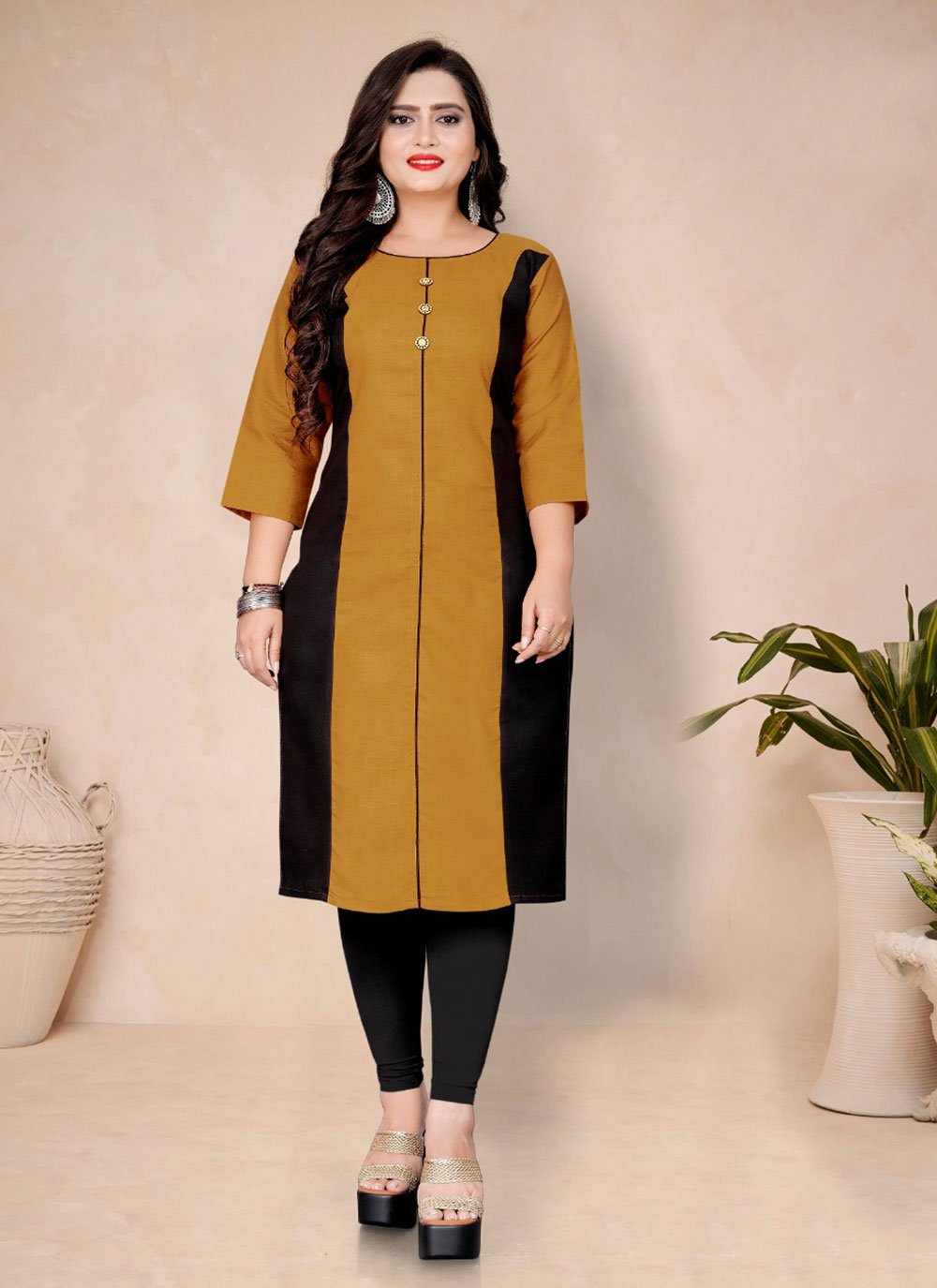 Black Plain Rayon Party Wear Kurti