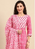 Readymade Style Floral Print Cotton in Pink