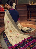Refreshing Designer Traditional Saree For Mehndi