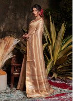 Riveting Weaving Silk Gold Classic Saree