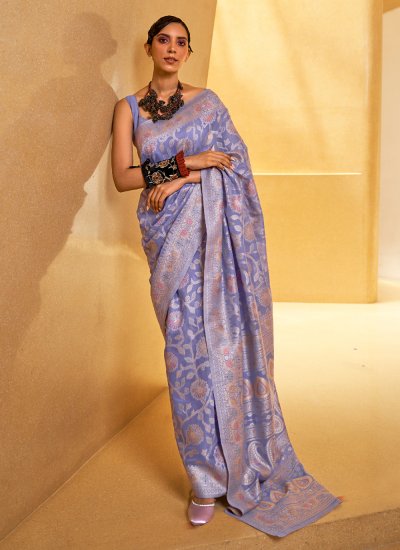 Royal Art Silk Weaving Lavender Classic Saree
