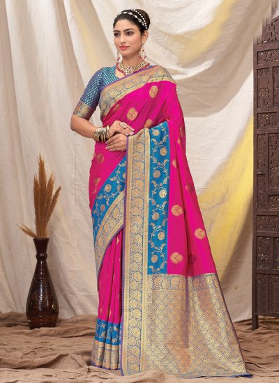 Royal Trendy Saree For Engagement