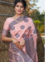 Sensible Banarasi Silk Weaving Pink Traditional Designer Saree