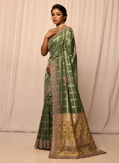 Silk Classic Saree in Green