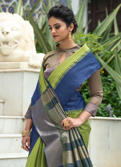 Silk Woven Classic Saree in Green and Navy Blue