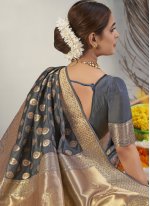 Simplistic Designer Traditional Saree For Ceremonial
