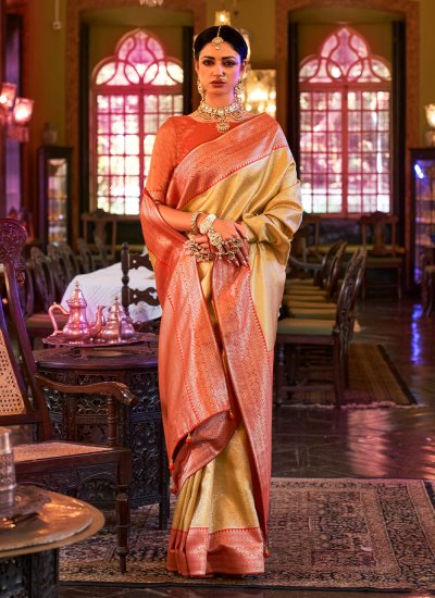 Simplistic Woven Kanjivaram Silk Contemporary Style Saree