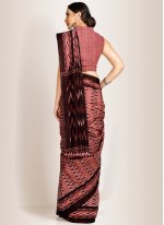 Snazzy Printed Casual Casual Saree