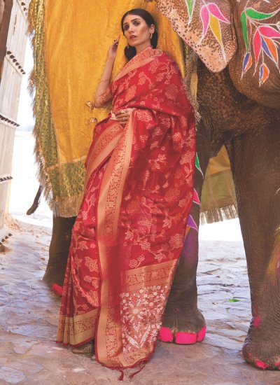Sonorous Silk Ceremonial Traditional Saree