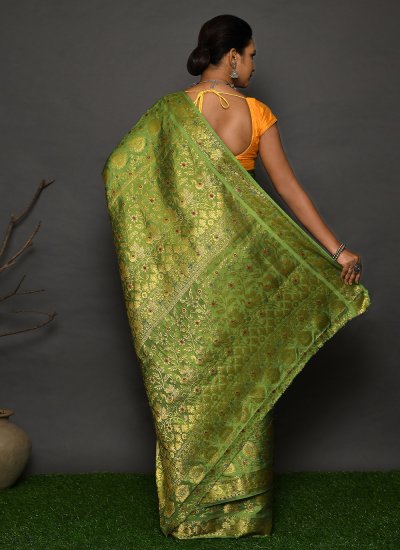 
                            Sonorous Weaving Green Kanjivaram Silk Trendy Saree