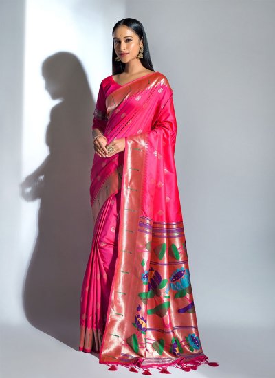 Sorcerous Weaving Banarasi Silk Designer Traditional Saree