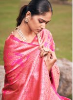Staggering Pink Classic Saree