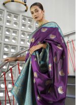 Sumptuous Weaving Purple Art Silk Designer Traditional Saree
