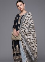 Surpassing Georgette Sequins Designer Pakistani Suit