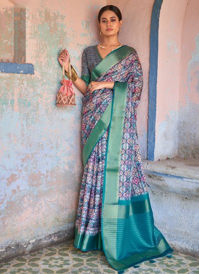 Tempting Weaving Trendy Saree