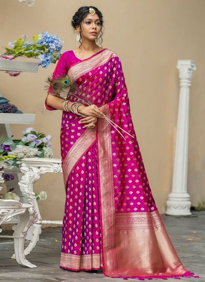 Tempting Zari Banarasi Silk Purple Contemporary Style Saree