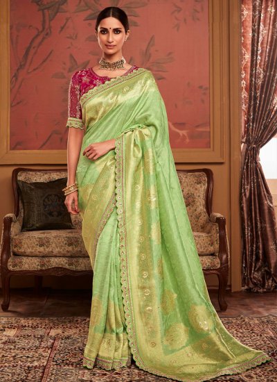 Thrilling Green Contemporary Saree