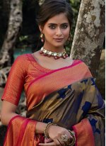 Topnotch Kanjivaram Silk Multi Colour Woven Classic Saree