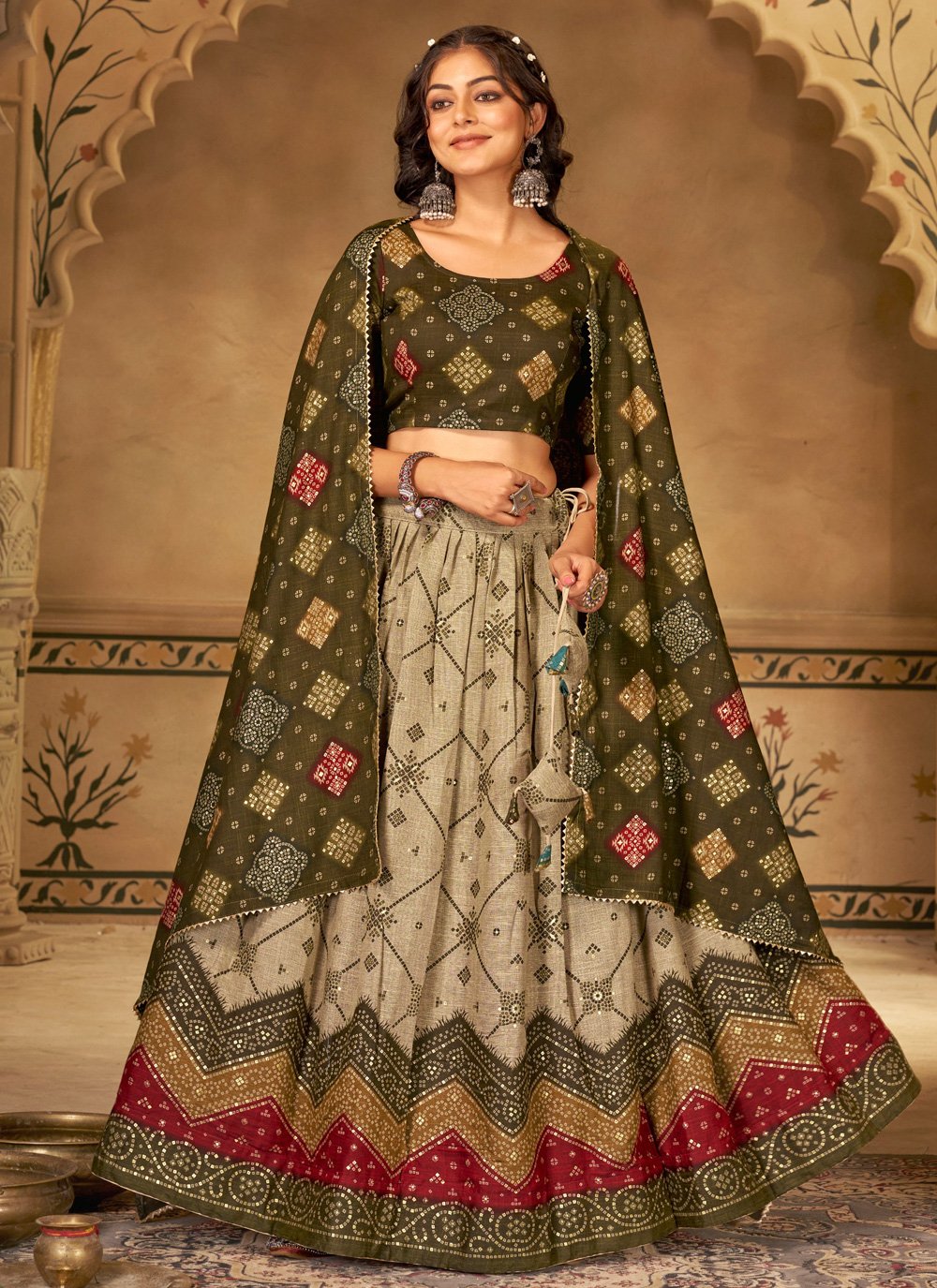 Bridal Mehndi Lehnga Choli for Wedding #N7029 | Kıyafet, Hint kıyafetleri,  Sari
