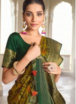 Trendy Saree Weaving Silk in Green