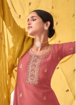 Voguish Embroidered Georgette Pakistani Salwar Suit
