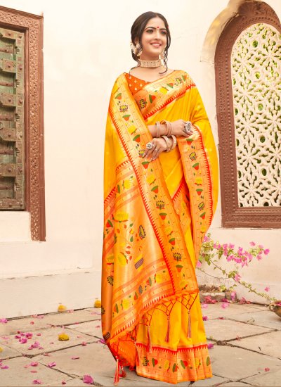 Weaving Silk Designer Traditional Saree in Yellow