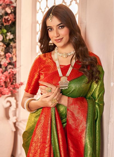 Woven Silk Trendy Saree in Green