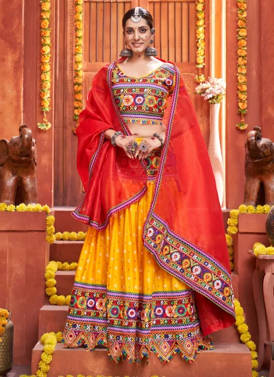 Latest Yellow authentic Chanderi Cotton Lehenga Work : Printed With Foil Bollywood designer Lehenga Chaniya Choli