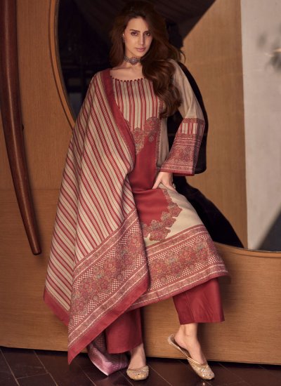 Absorbing Designer Salwar Suit For Ceremonial