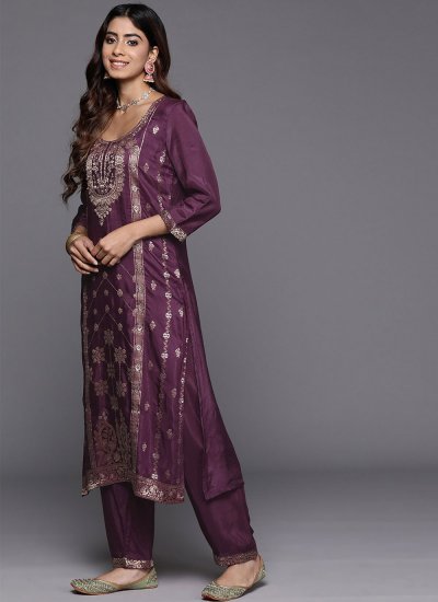 Aristocratic Purple Embroidered Pakistani Suit