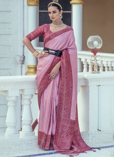 Awesome Classic Saree For Ceremonial